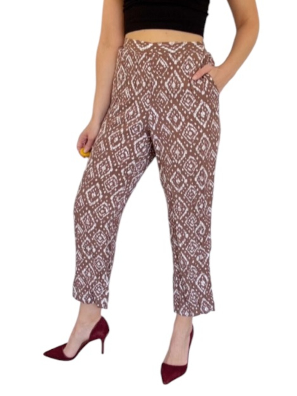 Alfred Dunner Petite tan white abstract tribal print straight leg pants size 10P
